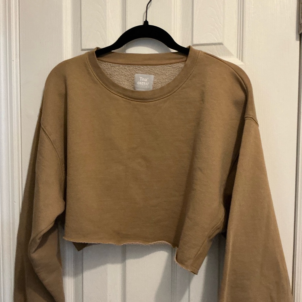 Women's Cropped Top - Picture 10 of 16